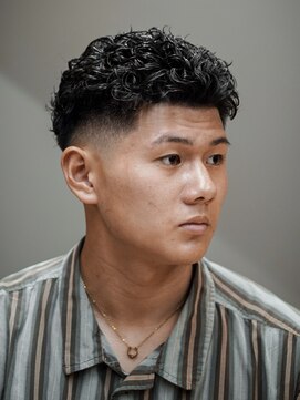 プロショップウェーブ(PRO SHOP WAVE) スペインカール/プードルパーマ/メンズパーマ/ニュアンスパーマ