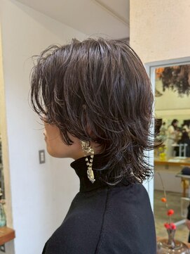 キサイ バズ(kisai BUZZ) ショートウルフ/ニュアンスパーマ