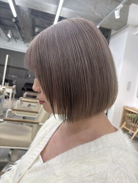 モリオフロムロンドン 大宮店(morio from London) ミルクティーベージュ×まとまるボブ 「村田」