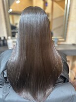 リリアン(Ririan) 【橋本】うる髪フルカラー+自社製品髪質改善トリートメント