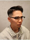 クラシック・サイドパート × スキンフェード
