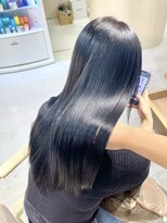ミル 心斎橋(MIL)&nbsp;圧倒的艶感ネイビーブルー/ケアカラー/艶髪/心斎橋