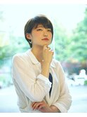 美フォルムでつくるショートヘア