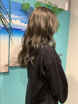 ペパヴェール 小倉店(PAPAVER) カーキグレージュ