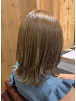 アドラーブル 長岡新保店(adorable)&nbsp;大人かわいい☆無造作カール♪ひし形くびれミディ