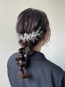 ホワイトルーム(White Room) hair arrange × 編みおろし