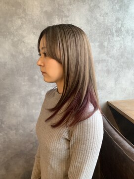 ウィート(wheat) インナーカラーロングレイヤー