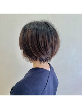 セム(sem) ショートボブ
