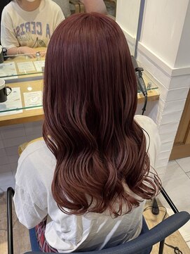 ネオリーブ チロル 横浜西口店(Neolive CiroL.) チェリーピンク ハイトーン ブリーチ 暖色カラー 艶髪