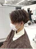 サイドシルエットが綺麗な波打ちツイストスパイラル