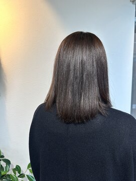 ネネン(Nennen) ナチュラルストレート