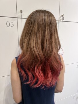 ファーム 大崎店(FAAM) ピンクグラデーション/ロングウェーブ/レイヤーカット