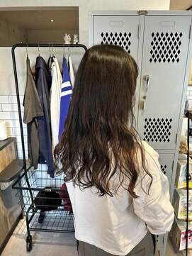 リメンバー(REMEMBER) コテ巻き風パーマ♪【東神奈川/東白楽/白楽】