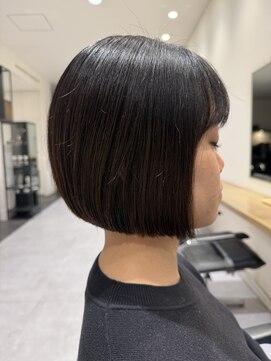 コスアンドコウ 横浜山下(Cos&Co.) ミニボブ