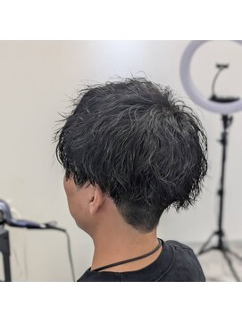 リグレイス(Re×Grace) ツーブロック刈り上げマッシュツイストスパイラル