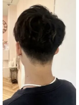 シュガー ヘアアンドネイル 仙台(SUGAR) 清潔感100%/2ブロックショート