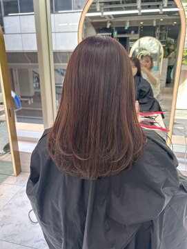 ロンドルピナス 小倉(Lond Lupinus) ブルーブラック/ワイドバング/美髪のススメ/外ハネボブ/北九州