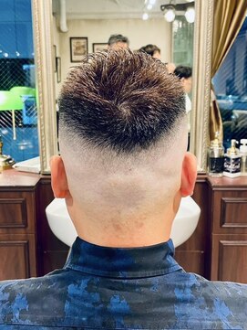 グレイスフルバーバーロンドン 大宮店(Graceful Barber London) 【40代 男性】ロンドンスキンハイフェード（大宮/バーバー）