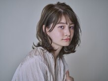カーリィ(Karly)