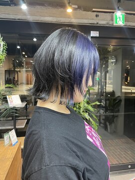 スイ バイティティ 川崎店(suis. by titi) ツートンカラーウルフ