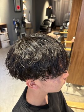 シャドウパーマ