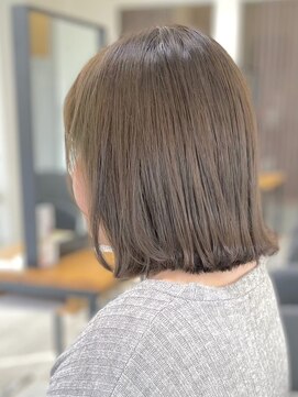 太白区ミディアムボブウルフカット顔まわりレイヤーカット前髪