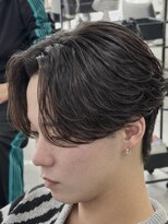 オーバル ジングウマエ(OVARL jingumae) 大人フェザーパーマセンターパート