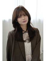 レーヴバイキートス(REVE by kiitos)&nbsp;大人っぽく見えるくびれレイヤー