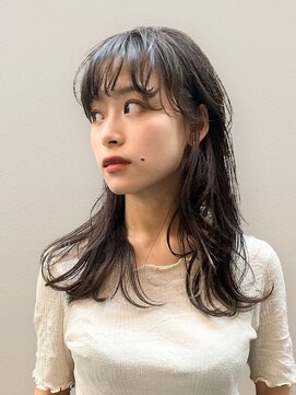 ブルートマト(BLUE TOMATO) 20代30代透明感グレージュ×レイヤーカット小顔ヘア春カラー