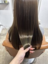 アンジュール(UNJOUR.)&nbsp;髪質改善オリーブブラウンロング/ブリーチなしカラー美髪