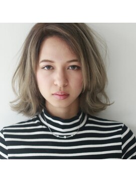 リッコ 横浜(ricco) loa.ミディ