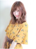 外国人風ゆる巻きミディアムヘア