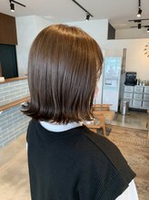 ディードア ヘア ヴィジョン(Ddoor hair vision)&nbsp;外ハネミディ