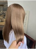 ミルクティーベージュ
