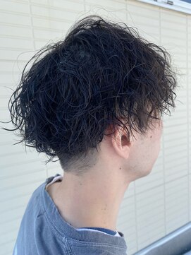 ヘアーメイク ハートシェイプドボックス(HAIR MAKE HEART SHAPED BOX) メンズパーマ　スパイラルパーマ