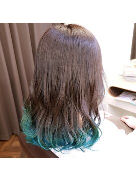 ログ(L.O.G) カット+裾カラー+トリートメント