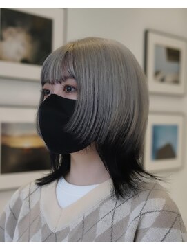 ハイブ 金沢(Hive) 10代20代ブリーチツートンカラーシルバーカラー