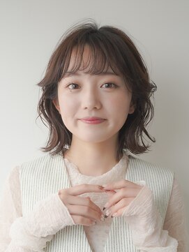 ワン 大船(ONE006) オリーブベージュ/ウェットヘア /レイヤーカット /大船