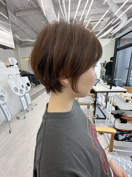 ビューナゴヤ 名駅(VIEW NAGOYA) 黒髪カタログ/ボブルフ/小顔に見せるヘア/ワンレン
