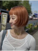 顔まわりレイヤー×ハイトーンミニボブ