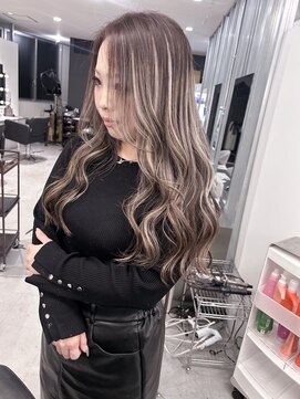 キング(K!ng) 縮毛矯正髪質改善ハイライトレイヤーカット枚方美容室エクステ