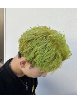 グランルッソ 岡山イオン前(GRAN LUSSO) ネオングリーン8/15