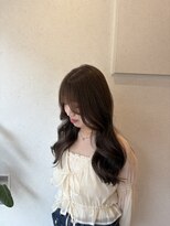 ウタリ(utari)&nbsp;ヘーゼルグレージュ【難波 桜川/髪質改善】