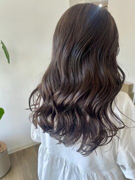 イド(id.) ショコラオリーブベージュ＊ウェーブスタイル