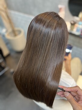 リト(Lit) 髪質改善/艶髪/ロング/縮毛矯正/トリートメント【町田/古淵】