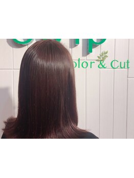 【顔周りカット/銀座】 骨格レベルでフェイスラインをすっきり。年齢による悩みを魅力に変えるデザイン力。