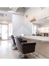 ブロッサム 鶴瀬店(Blossom) デザイン× ヘアケア