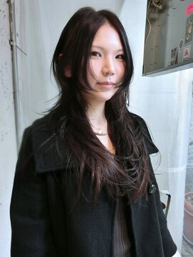 ノラ シブヤ(NORA) ★ハッシュカットハイレイヤーウルフカットシャギーレイヤー