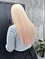 エヴァン(HEVIN)&nbsp;ブロンド×ピンク/インナーカラー