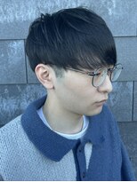 ヒュイル バイ ニアウ(Hwyl by Niau)&nbsp;MEN’S HAIRセンターパートスパイラルパーマニュアンスパーマ